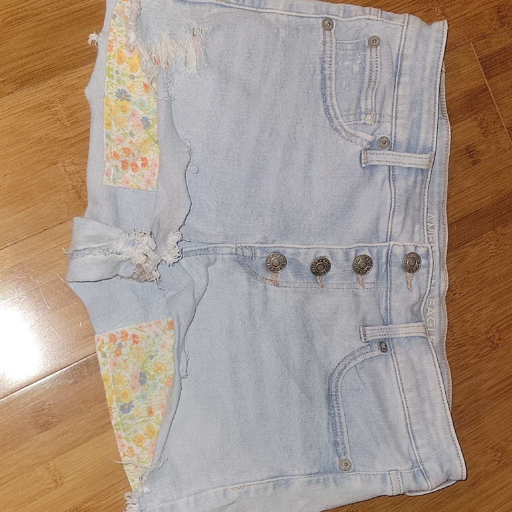 American Eagle Outfitters Blue Jean Shorts Distressed Frayed Hem